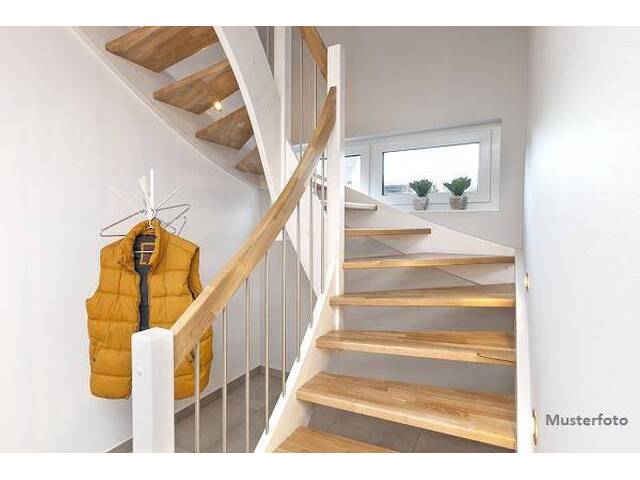Immobilie in Tux - Maisonettewohnung auf drei Ebenen mit großzügigen Freiflächen - Bild 0
