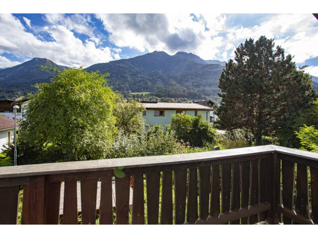 Immobilie in Oberhofen im Inntal - Einfamilienhaus in herrlich sonniger Dorflage zum Sanieren - Bild 0