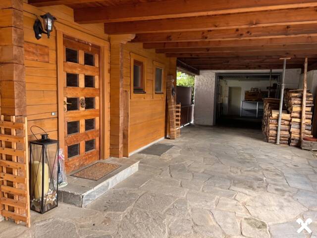 Immobilie in Tristach - Natürlich wohnen in Tristach – charmantes Holzhaus mit viel Platz - Bild 2