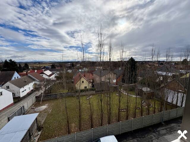 Immobilie in Groß-Siegharts - Helle 3-Zimmer-Wohnung mit Balkon - Bild 1