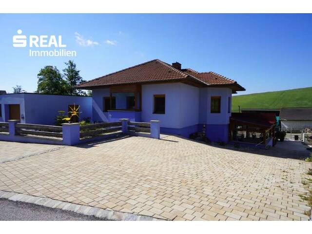 Immobilie in Niederleis - Ideal für Pferde und Naturliebhaber - einladendes Einfamilienhaus mit großer Terrasse und Garage - Bild 0