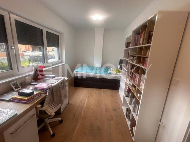 Immobilie in Pennewang - Exklusives Traumhaus mit zauberhaftem Garten - Bild 1