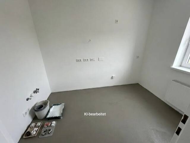 Immobilie in Enns - Charmante Maisonettewohnung mit 95 m² inkl. Loggia in Enns! Adaptierungsbedürftig mit großem Potenzial! - Bild 4