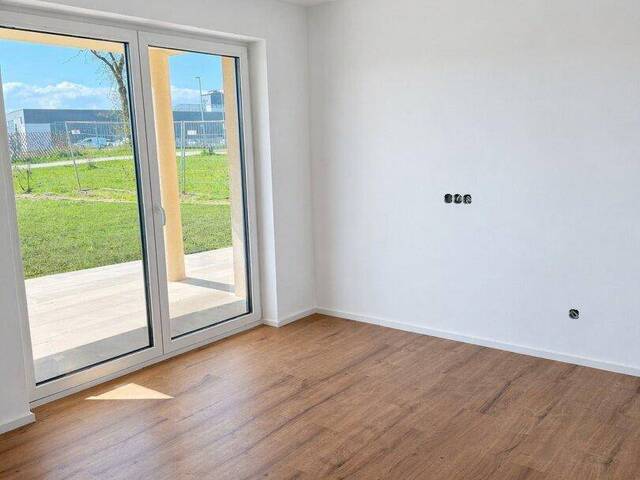 Immobilie in St. Martin im Innkreis - Neuwertige 3-Zi-Wohnung im OG., Garten, Balkon, Caport,79m², €254.900 - Bild 3