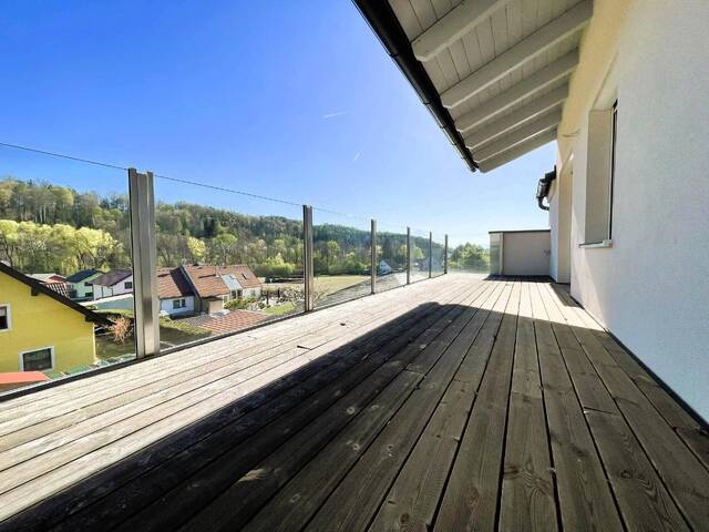 Immobilie in Hart bei Graz - Erstbezug! 3-Zi-2.OG Wohnung, PV, Luftwärmepumpe, überdachter Balkon mit Aussicht, ein Parkplatz in ruhiger Stadtrandlage von Hart bei Graz. - Bild 3