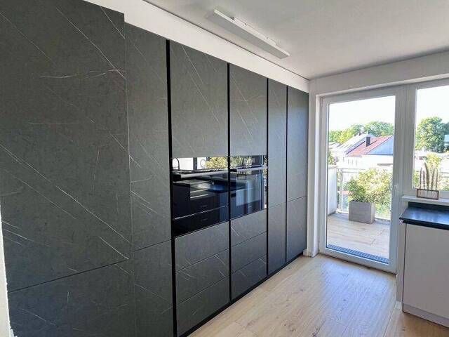 Immobilie in Mattersburg - REPRÄSENTATIVES PENTHOUSE-JUWEL: Luxuriöses Dachgeschoss-Maisonette-Traum mit grandiosem Weitblick - Bild 3