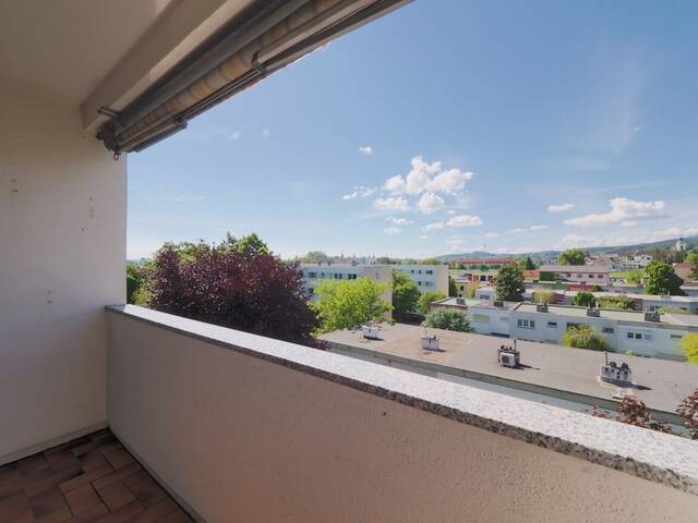 Immobilie in Brunn am Gebirge - 4-Zimmer-Maisonette mit Loggia & Ausblick - ideale Basis für Ihre Wohnideen in Brunn am Gebirge! - Bild 0
