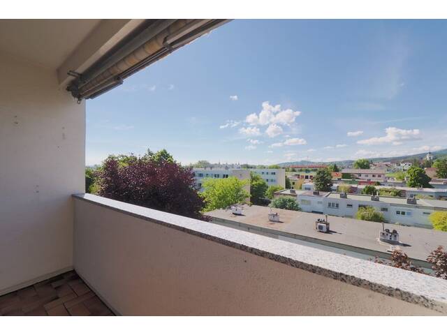 Immobilie in Brunn am Gebirge - 4-Zimmer-Maisonette mit Loggia & Ausblick - ideale Basis für Ihre Wohnideen in Brunn am Gebirge! - Bild 3