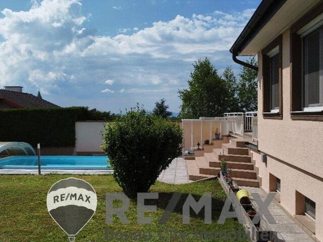 Immobilie in Hornstein - Exklusives Einfamilienhaus mit Pool! - Bild 0