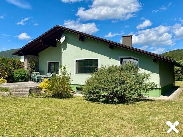 Immobilie in Ternitz - Geräumiger Bungalow mit Garten, Terrasse und Doppelgarage! - Bild 0