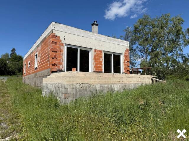 Immobilie in Litzelsdorf - Rohbau-Bungalow im Grünen zum Fertigstellen nach Wunsch! - Bild 1
