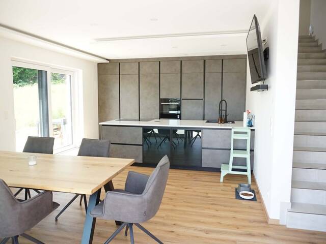 Immobilie in Kapfenberg - Hochwertiges Wohnhaus in familienfreundlicher Wohnsiedlung in Kapfenberg/Parschlug - Bild 2