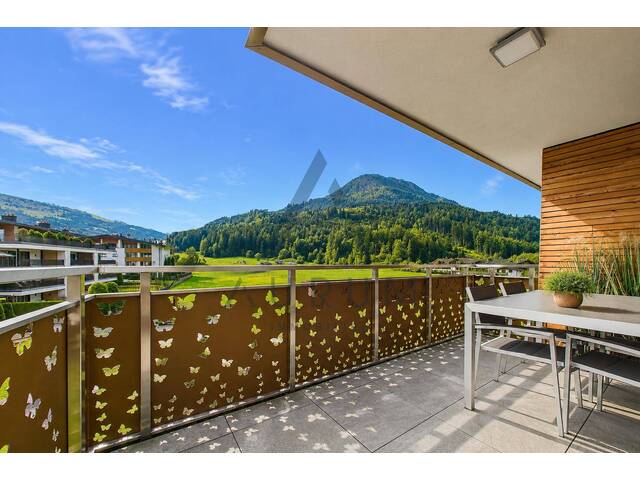 Immobilie in Kirchberg - Stilvolle 3-Zimmer-Wohnung mit Terrasse und traumhaftem Bergblick - Bild 0