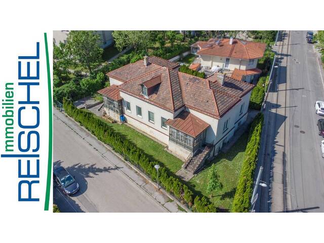 Immobilie in Perchtoldsdorf - Sanierungsbedürftige Wienerwald-Villa mit 2 Wohnungen - Grenze zu Rodaun - Bild 0