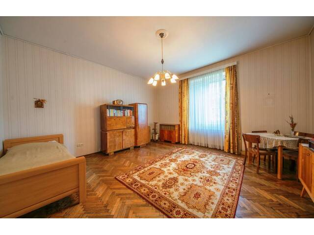 Immobilie in Perchtoldsdorf - Sanierungsbedürftige Wienerwald-Villa mit 2 Wohnungen - Grenze zu Rodaun - Bild 3