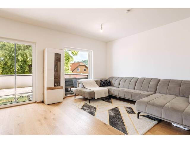 Immobilie in Tillmitsch - Lichtdurchflutete, moderne Wohnung mit großzügiger Dachterrasse in Tillmitsch - Bild 2