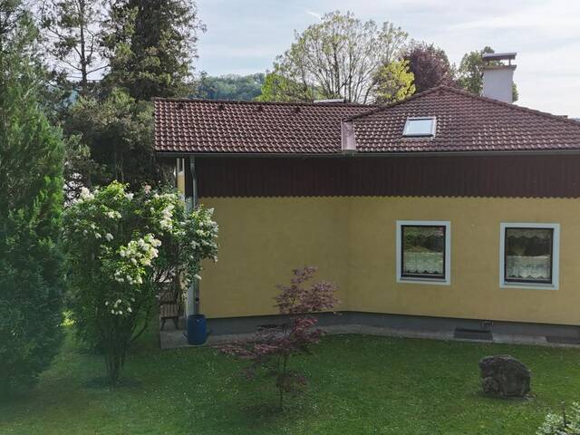 Immobilie in Gresten - Einfamilienhaus mit großem Garten in Zentrumsnähe von Gresten - Bild 2