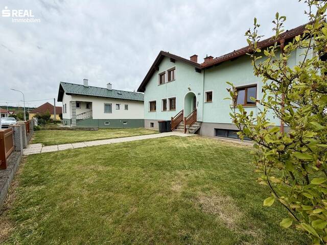 Immobilie in Weyerburg - Einfamilienhaus mit Entwicklungspotenzial und attraktivem Weitblick - Bild 1