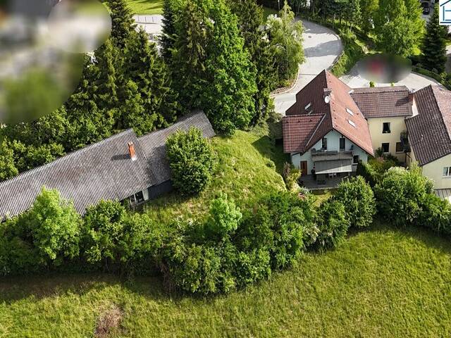 Immobilie in Nestelbach bei Graz - TOPINVEST,, Zinshaus mit Bauland. - Bild 0