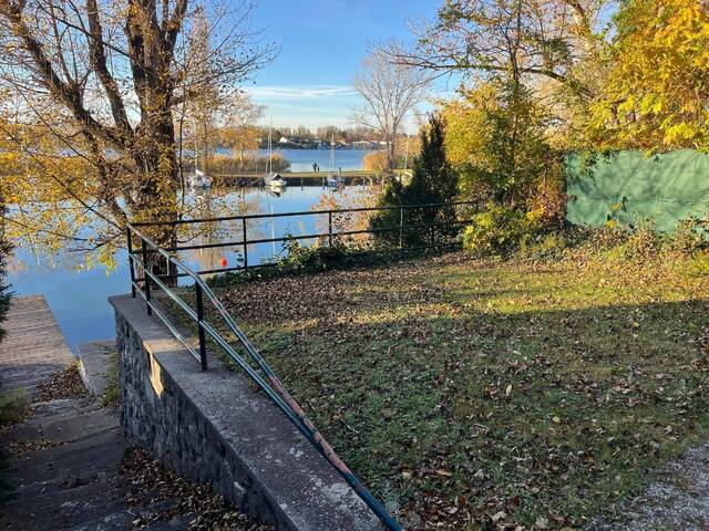 Immobilie in Hornstein - Direkt am Neufeldersee: Seltene Uferparzelle mit kleinem Häuschen auf Esterhazy Pachtgrund – jetzt zum neuen Preis - Bild 3