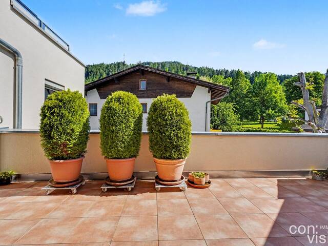 Immobilie in Volders - Sonnige 3-Zimmer-Wohnung mit großer Terrasse, 2 Balkonen & Doppelgarage in Volders, Tirol - Bild 0