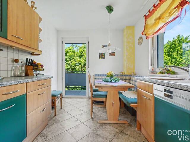 Immobilie in Volders - Sonnige 3-Zimmer-Wohnung mit großer Terrasse, 2 Balkonen & Doppelgarage in Volders, Tirol - Bild 1