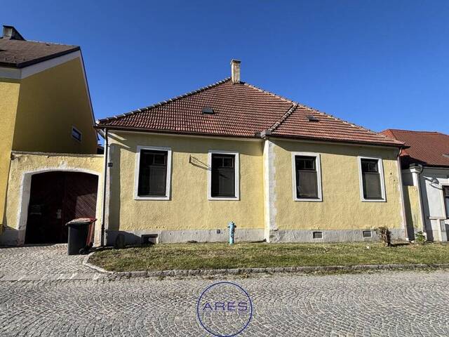 Immobilie in Neupölla - Historischer Altbau mit großem Garten in Neu Pölla - Bild 0