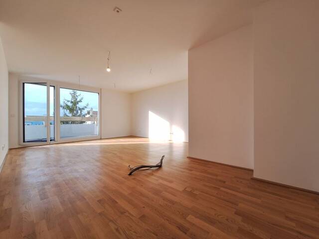Immobilie in Hollabrunn - Ruhige, helle Erstbezugswohnung mit Fernblick im Zentrum - Bild 2