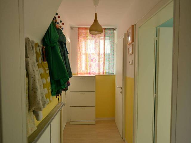 Immobilie in Kennelbach - Provisionsfrei Gemütliche 4-Zimmer-Dachgeschosswohnung mit Garten - Bild 1