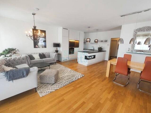 Immobilie in Laakirchen - Hochwertige 92 m² Neubauwohnung mit Eckbalkon, Lift, HAKA-Küche & 2 Parkplätzen - Bild 0