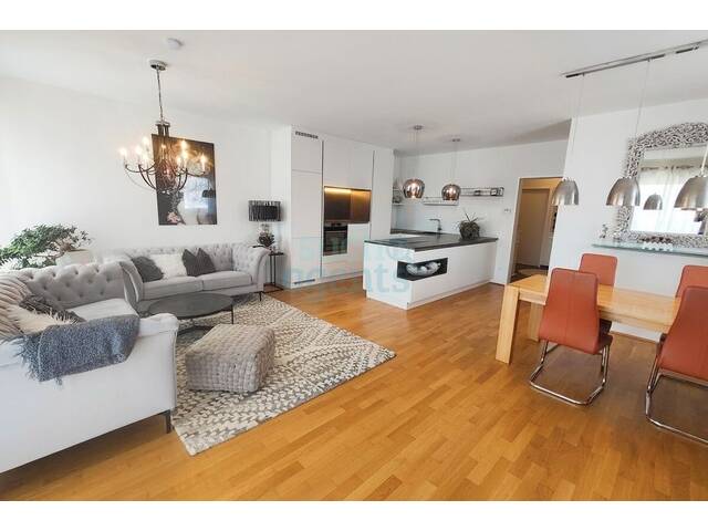 Immobilie in Laakirchen - Hochwertige 92 m² Neubauwohnung mit Eckbalkon, Lift, HAKA-Küche & 2 Parkplätzen - Bild 3