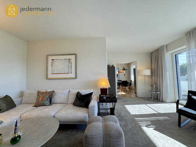 Immobilie in Sulz - SULZ: ERSTKLASSIGES HAUS MIT PANORAMABLICK - Bild 3