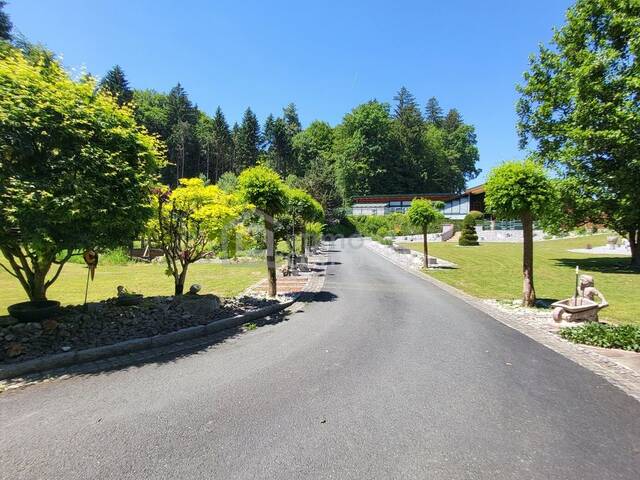 Immobilie in Stainz - Verstecktes Luxusrefugium mit parkähnlichem Garten & privatem Wellnessbereich - Bild 1