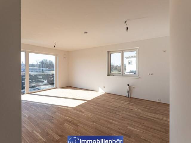 Immobilie in Kallham - Anleger aufgepasst: Helle 3 Zimmer Wohnung mit großen Balkon und Weitblick - Bild 2
