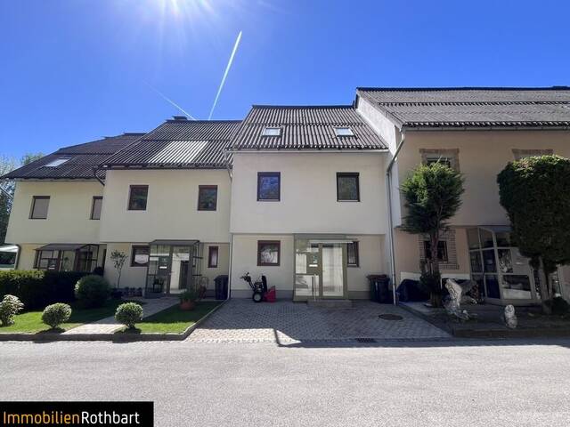 Immobilie in Velden am Wörther See - Charmantes Reihenhaus in Velden am Wörther See! - Bild 1