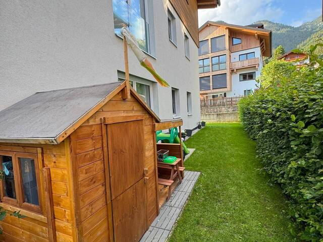 Immobilie in Maurach - PROVISIONFREI - Moderne Gartenwohnung mit 100 m² Eigengarten und Tiefgaragenstellplatz in Maurach am Achensee - Bild 2