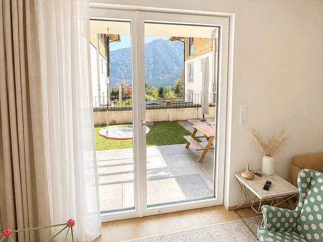 Immobilie in Maurach - PROVISIONFREI - Moderne Gartenwohnung mit 100 m² Eigengarten und Tiefgaragenstellplatz in Maurach am Achensee - Bild 3