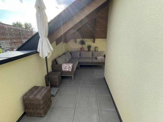 Immobilie in Pupping - Wohnen mit Flair - 86 m² Dachgeschosswohnung mit großer Terrasse in Pupping - Bild 1