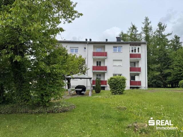 Immobilie in Windischgarsten - Charmante 2-Zi-Wohnung mit Loggia und Carport - Bild 0