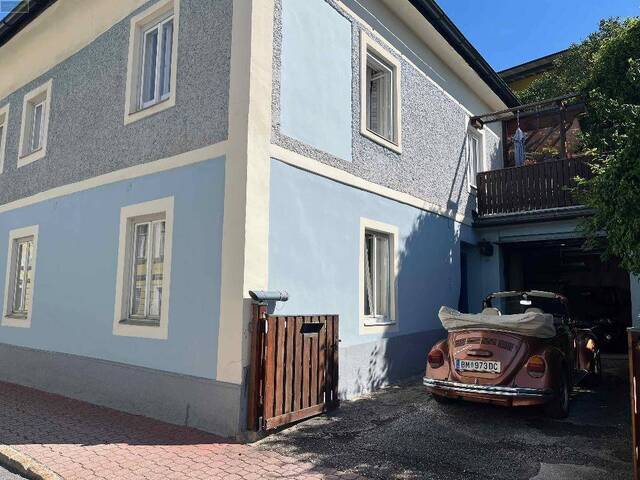 Immobilie in Mariazell - MARIAZELL Zentrum - drei Wohnungen - mit Potential für weitere WOHNUNGEN! - Bild 2