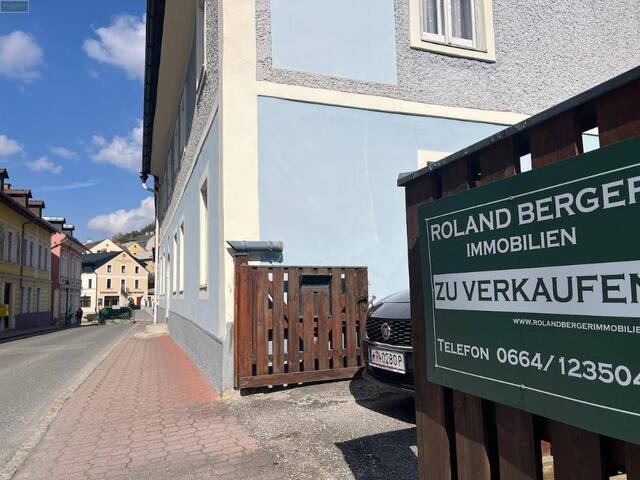 Immobilie in Mariazell - MARIAZELL Zentrum - drei Wohnungen - mit Potential für weitere WOHNUNGEN! - Bild 3
