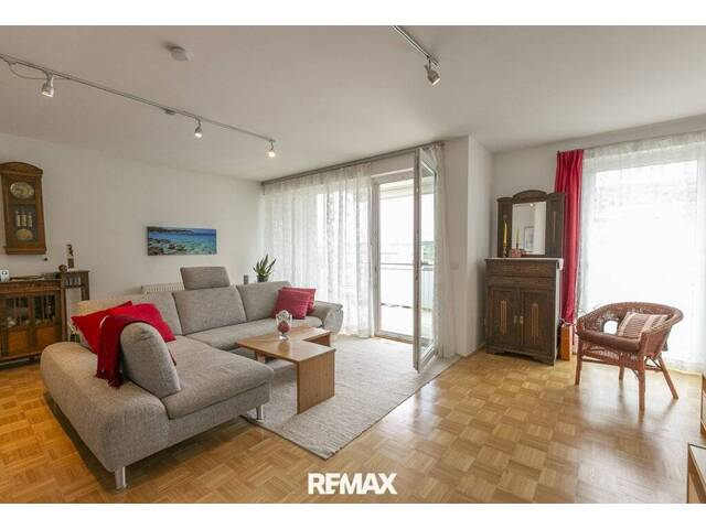 Immobilie in Engerwitzdorf - Großzügige 3-4 Zimmer Wohnung mit Tiefgaragenplatz und südseitigem Balkon im Sonnendorf - Bild 3