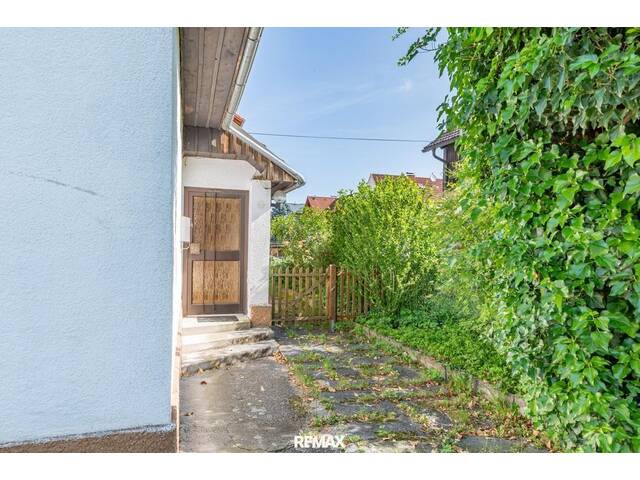 Immobilie in Perg - Schlafendes Schmuckstück mit Potenzial - Einfamilienhaus mit Wintergarten, Garage und schönem Garten in ruhiger Siedlungslage - Bild 4