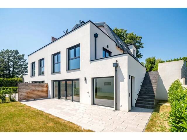 Immobilie in Tulbing - Der Wienerwald zu Ihren Füßen: Extravagantes Haus bei Tulbing - Bild 1