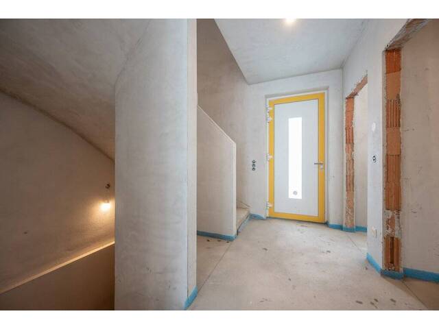 Immobilie in Obersdorf - Obersdorf Living - Modern. Hell. Neu. Doppelhaushälfte mit Keller im Herzen von Obersdorf - Bild 1