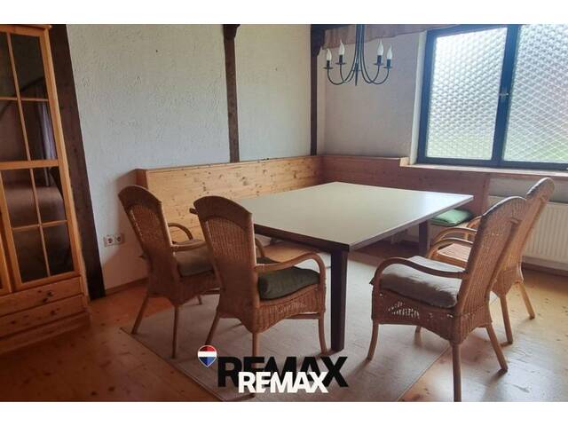 Immobilie in Seewalchen am Attersee - Charmantes Einfamilienhaus mit großem Potenzial in Seenähe am Attersee - Bild 4