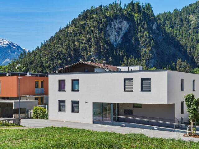 Immobilie in Arzl im Pitztal - Hochwertig ausgestattete 2-Zimmer-Gartenwohnung in Arzl zu verkaufen! - Bild 0