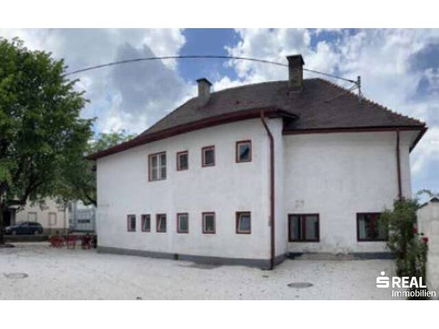 Immobilie in Ferlach - Historisches Miklitschhaus in Ferlach – Denkmalgeschütztes Ensemble mit außergewöhnlichem Entwicklungspotenzial - Bild 2