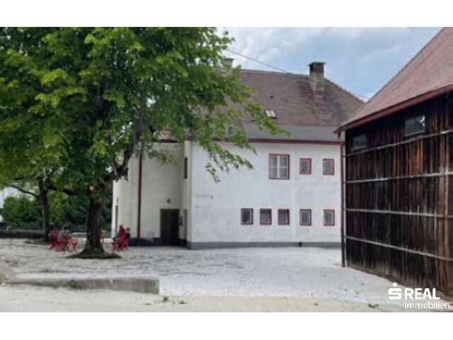 Immobilie in Ferlach - Historisches Miklitschhaus in Ferlach – Denkmalgeschütztes Ensemble mit außergewöhnlichem Entwicklungspotenzial - Bild 3