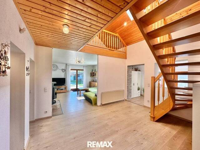 Immobilie in Traunfeld - Wunderschönes Traumhaus für Ihren Lebens(t)raum - Bild 4